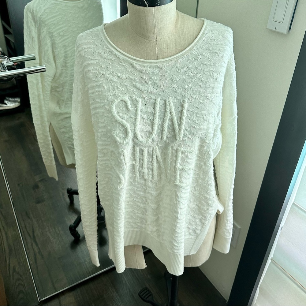 NWOT Lisa Todd Sunshine Sweater M